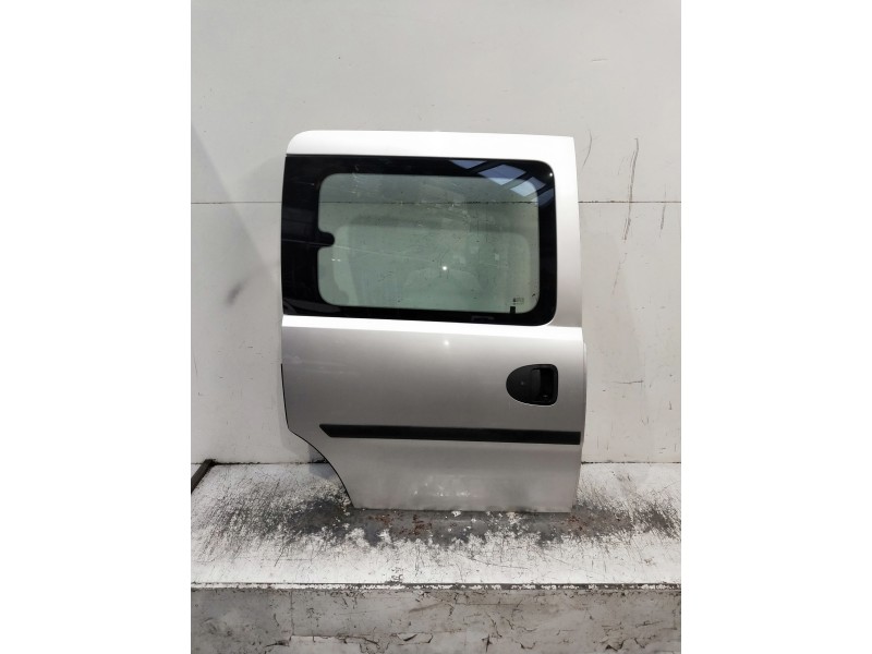 Recambio de puerta lateral corredera derecha para opel combo (corsa c) referencia OEM IAM   6P