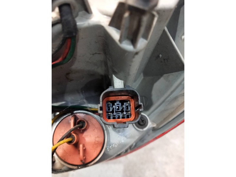 Recambio de piloto trasero izquierdo para hyundai ix35 referencia OEM IAM 924012Y0  