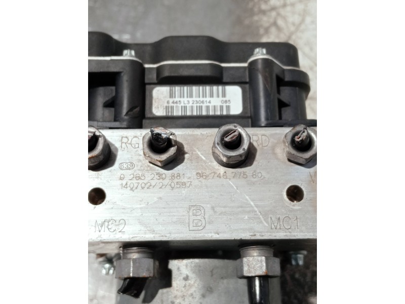 Recambio de abs para peugeot 5008 referencia OEM IAM 0265951433 0265230881 9674677580