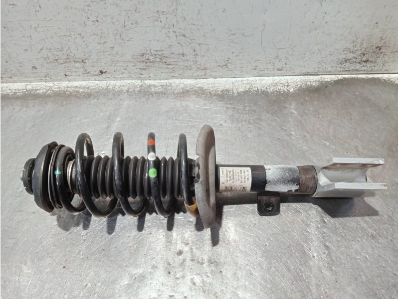 Recambio de amortiguador delantero derecho para peugeot 5008 referencia OEM IAM 980773038001 824904008816 
