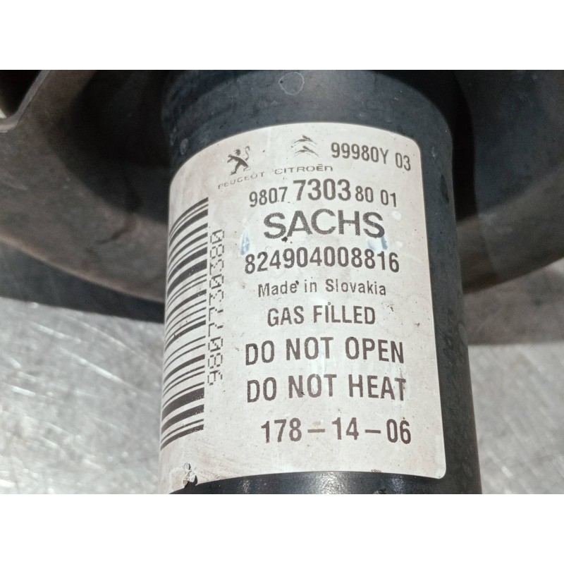 Recambio de amortiguador delantero derecho para peugeot 5008 referencia OEM IAM 980773038001 824904008816 
