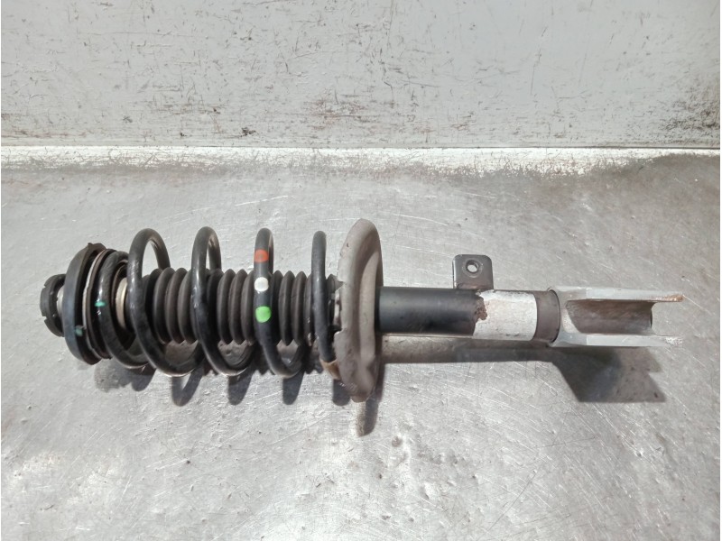 Recambio de amortiguador delantero izquierdo para peugeot 5008 referencia OEM IAM 980773038001 824904008816 