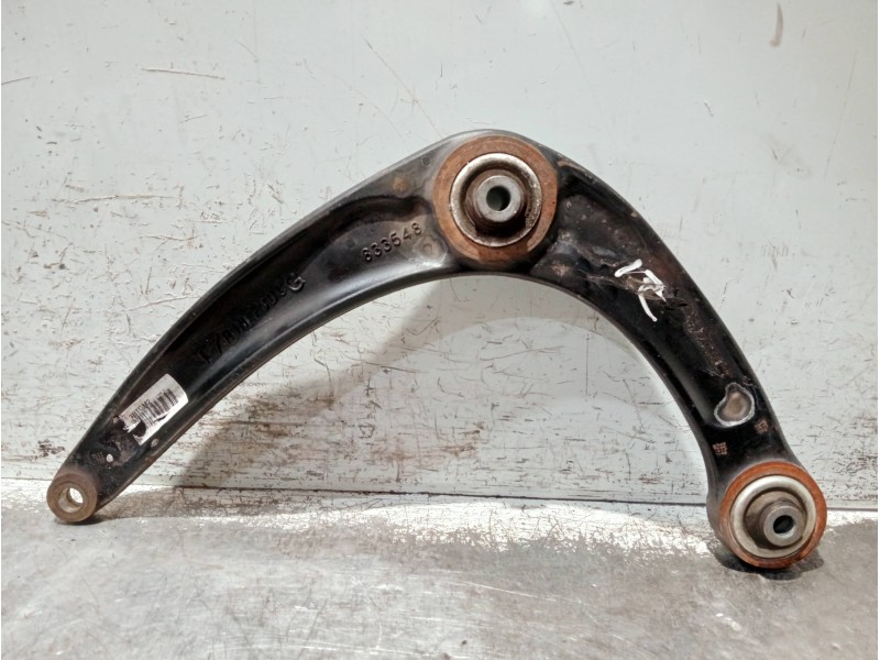 Recambio de brazo suspension inferior delantero izquierdo para peugeot 5008 referencia OEM IAM 833548 7BTGM2 