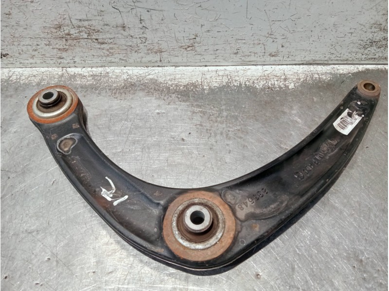 Recambio de brazo suspension inferior delantero izquierdo para peugeot 5008 referencia OEM IAM 833548 7BTGM2 
