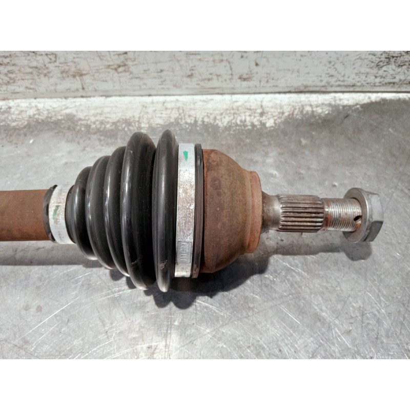 Recambio de transmision delantera derecha para peugeot 5008 referencia OEM IAM 9661107480  