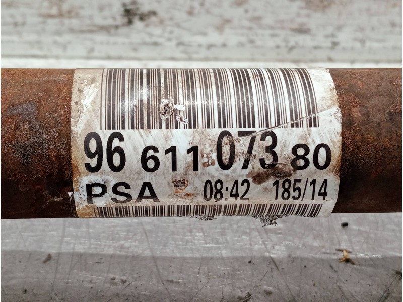 Recambio de transmision delantera izquierda para peugeot 5008 referencia OEM IAM 9661107380  