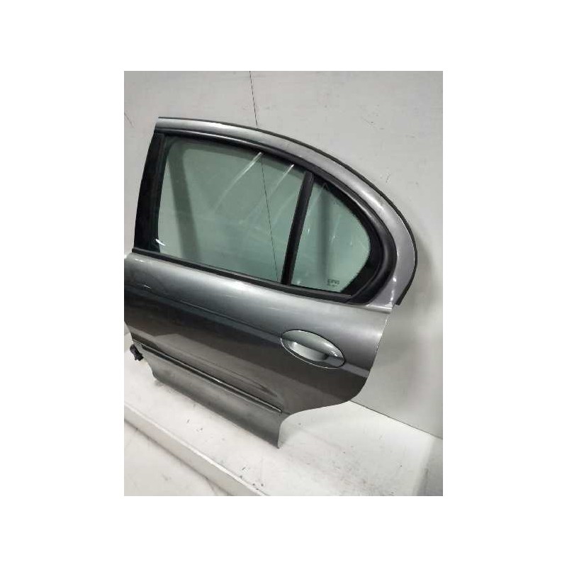 Recambio de puerta trasera izquierda para jaguar x-type 2.0 diesel cat referencia OEM IAM   