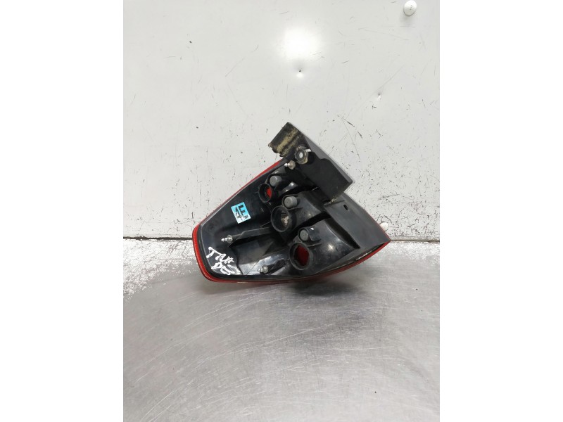 Recambio de piloto trasero derecho para renault koleos referencia OEM IAM 26550JY00  