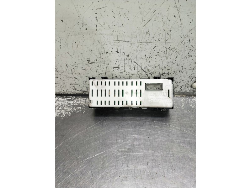 Recambio de pantalla multifuncion para renault koleos referencia OEM IAM 28091JY20A 281186542F 281184486 281186068C6 281199388A