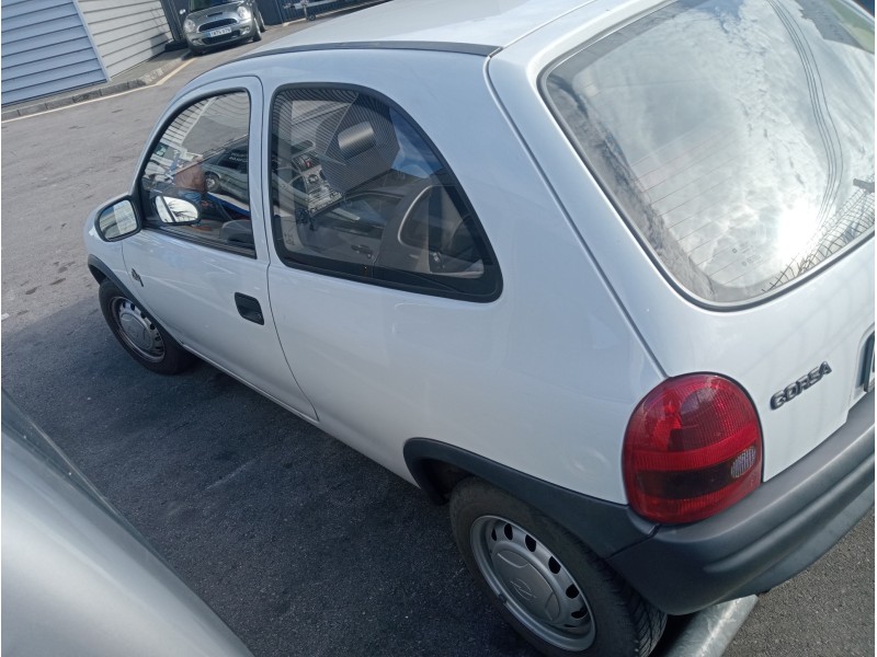 opel corsa b del año 1994
