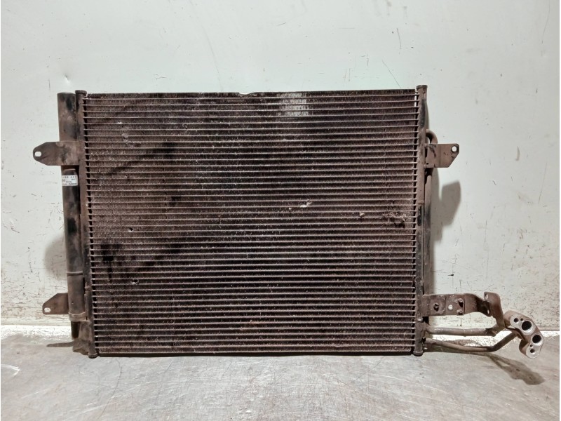 Recambio de condensador / radiador aire acondicionado para volkswagen caddy ka/kb (2k) referencia OEM IAM 1T0820411E  