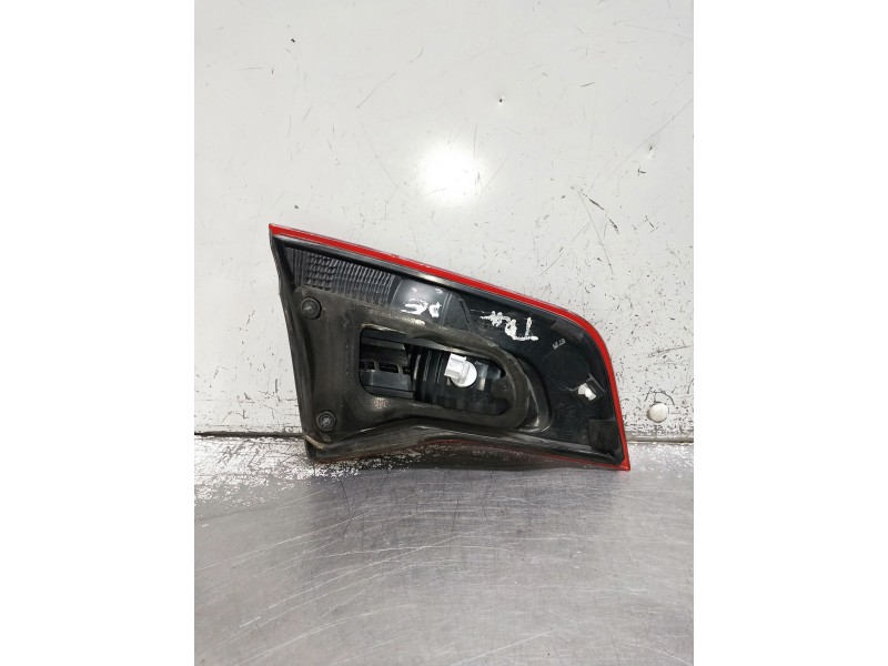 Recambio de piloto trasero derecho interior para renault koleos referencia OEM IAM 26550JY05  