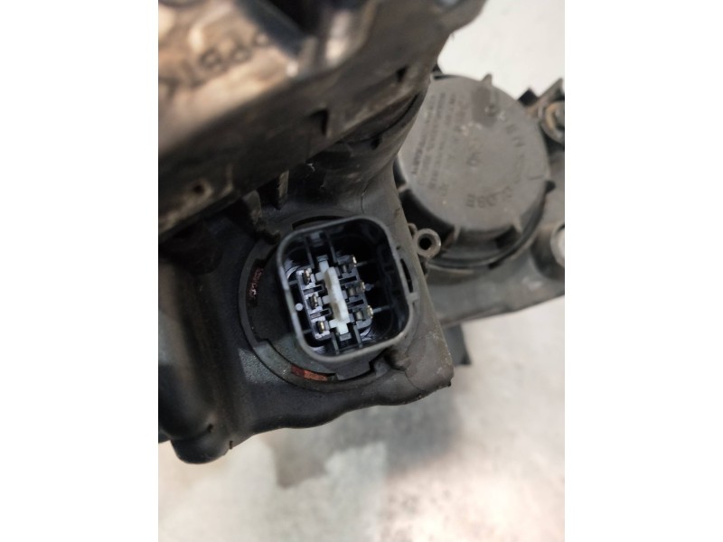 Recambio de faro izquierdo para hyundai ix35 referencia OEM IAM   
