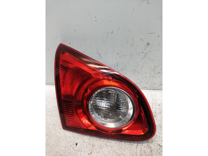 Recambio de piloto trasero izquierdo interior para nissan qashqai (j10) referencia OEM IAM 89071063  