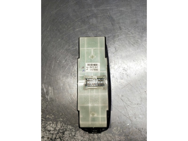 Recambio de mando elevalunas delantero izquierdo para renault koleos referencia OEM IAM 25401JY00C  5P