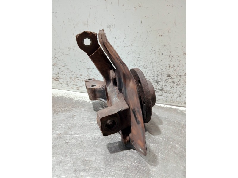 Recambio de mangueta delantera derecha para fiat doblo (119) referencia OEM IAM   