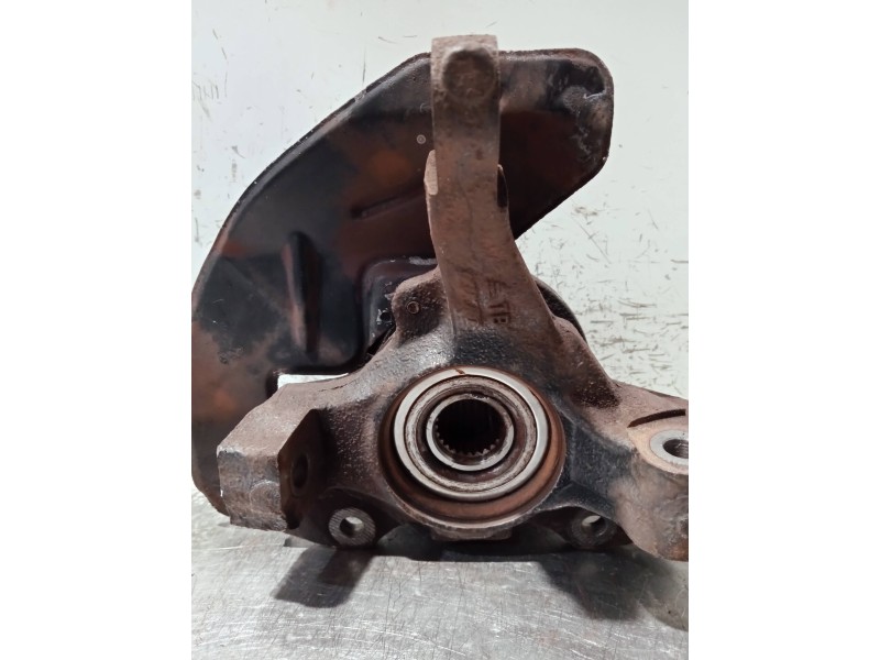 Recambio de mangueta delantera izquierda para fiat doblo (119) referencia OEM IAM   