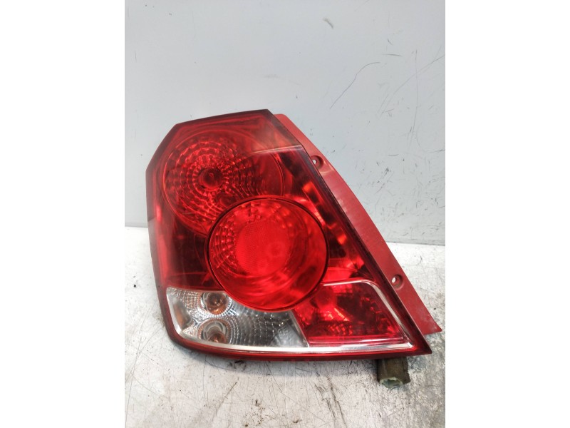 Recambio de piloto trasero izquierdo para chevrolet kalos referencia OEM IAM   