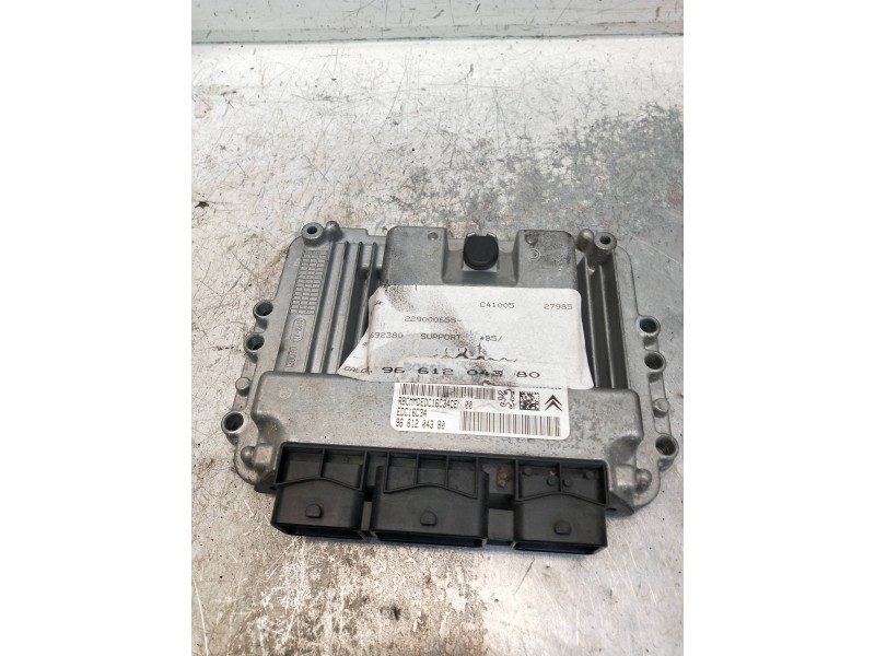 Recambio de centralita motor uce para citroen c4 coupe referencia OEM IAM 9661204380 EDC16C34 