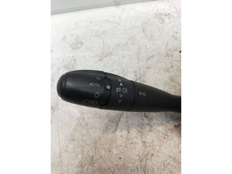 Recambio de mando luces para citroen c4 coupe referencia OEM IAM 96627927XT  