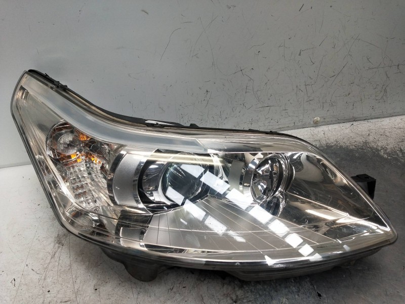Recambio de faro derecho para citroen c4 coupe referencia OEM IAM   
