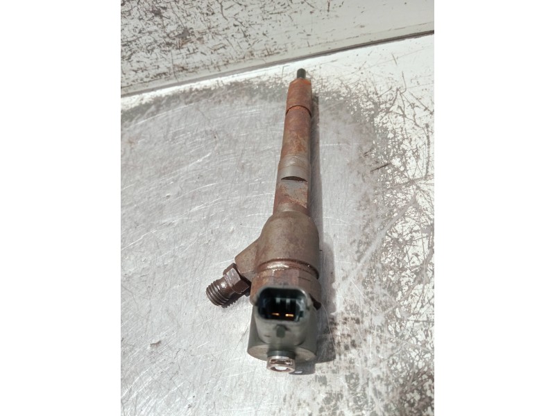 Recambio de inyector para suzuki swift berlina (mz) referencia OEM IAM 0445110083 BOSCH 