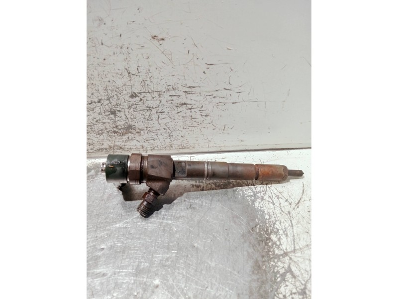 Recambio de inyector para alfa romeo gt (125) referencia OEM IAM 0986435104 BOSCH 