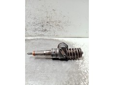 Recambio de inyector para volkswagen caddy ka/kb (2k) referencia OEM IAM 038130073BN 0414720313 BOSCH 2