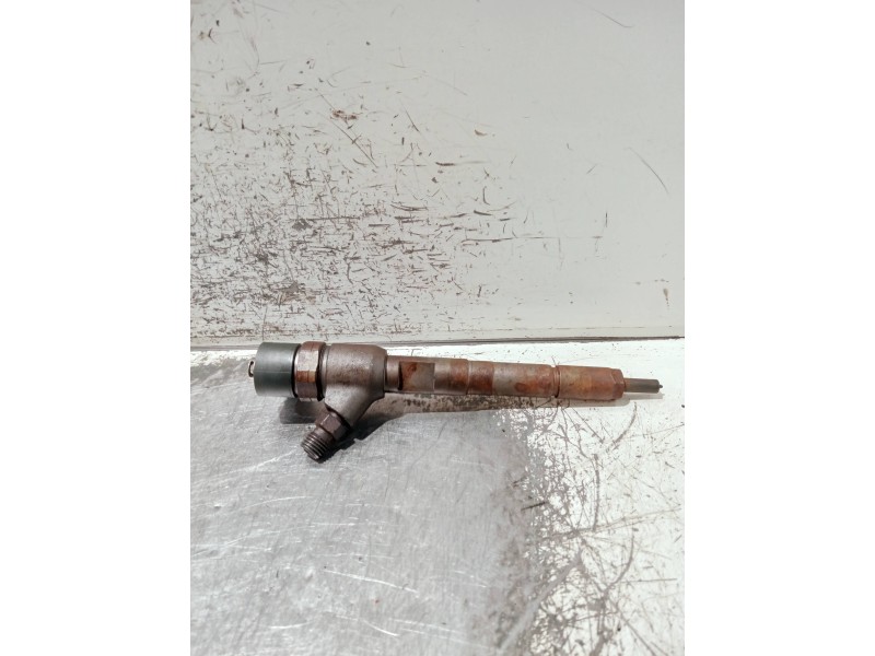 Recambio de inyector para suzuki swift berlina (mz) referencia OEM IAM 0445110083 BOSCH 