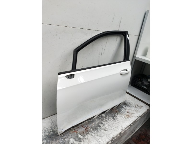Recambio de puerta delantera izquierda para volkswagen golf viii lim. (cd1) referencia OEM IAM   5P