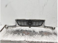 Recambio de rejilla delantera para opel movano 2.5 diesel (s8u-772 / l93) referencia OEM IAM    2