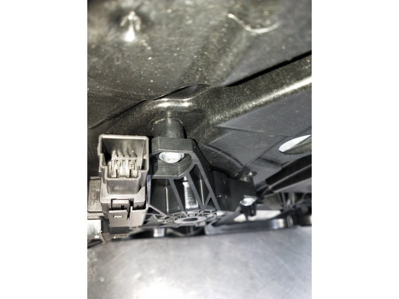 Recambio de elevalunas trasero derecho para volvo v40 referencia OEM IAM 2963686 31276218 5P