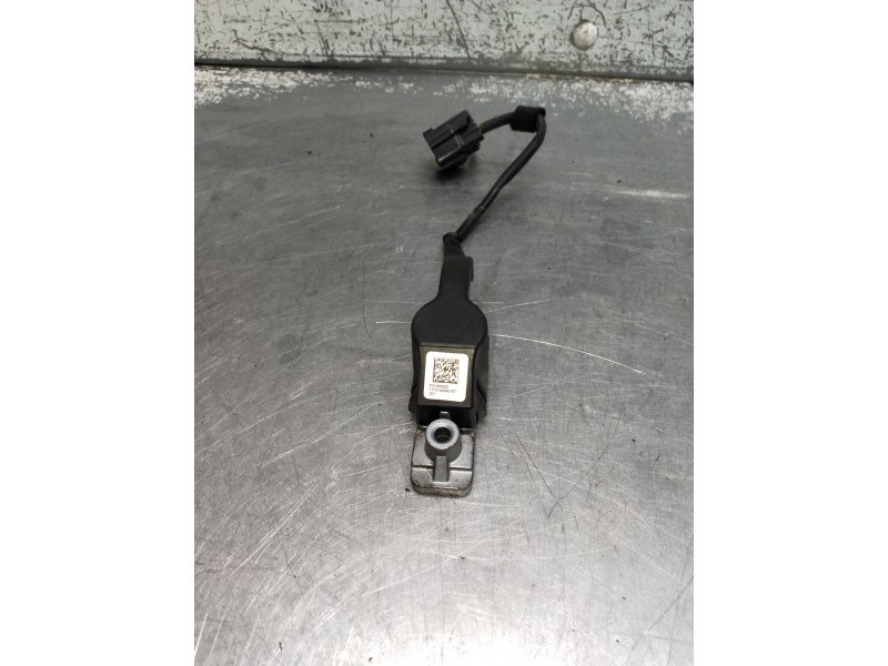 Recambio de sensor para volvo v40 referencia OEM IAM P31305432  