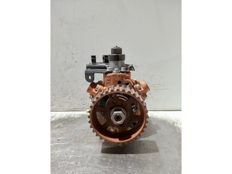 Recambio de bomba inyeccion para peugeot 207 sw outdoor referencia OEM IAM 9683703780 0445010102 BOSCH