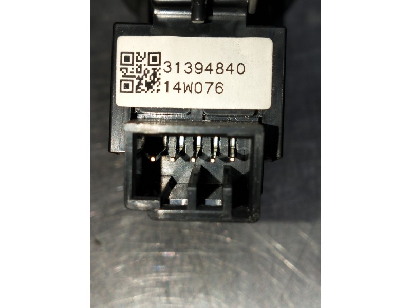 Recambio de mando elevalunas delantero derecho para volvo v40 referencia OEM IAM   5P