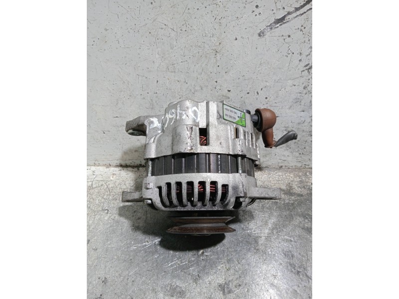 Recambio de alternador para nissan almera (n16/e) referencia OEM IAM 165526100  