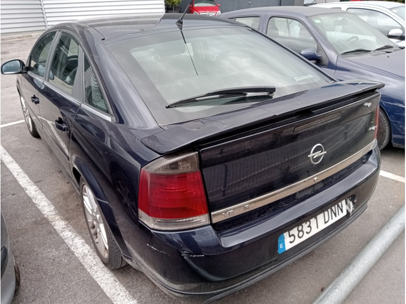 opel vectra c berlina del año 2005