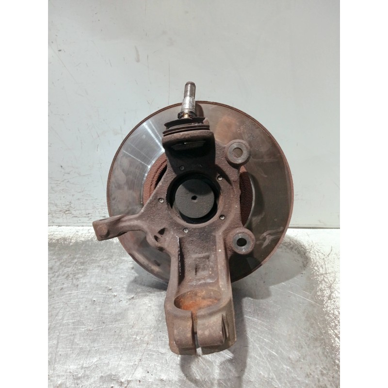 Recambio de mangueta delantera derecha para ford transit caja cerrada, media (fy) (2000 =>) referencia OEM IAM YC153K185  
