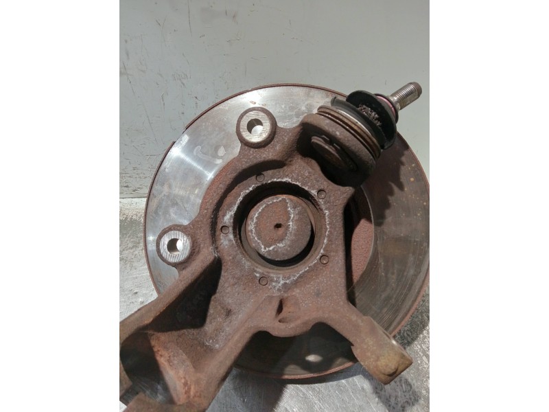 Recambio de mangueta delantera izquierda para ford transit caja cerrada, media (fy) (2000 =>) referencia OEM IAM YC153K186  