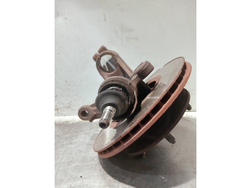 Recambio de mangueta delantera izquierda para ford transit caja cerrada, media (fy) (2000 =>) referencia OEM IAM YC153K186  