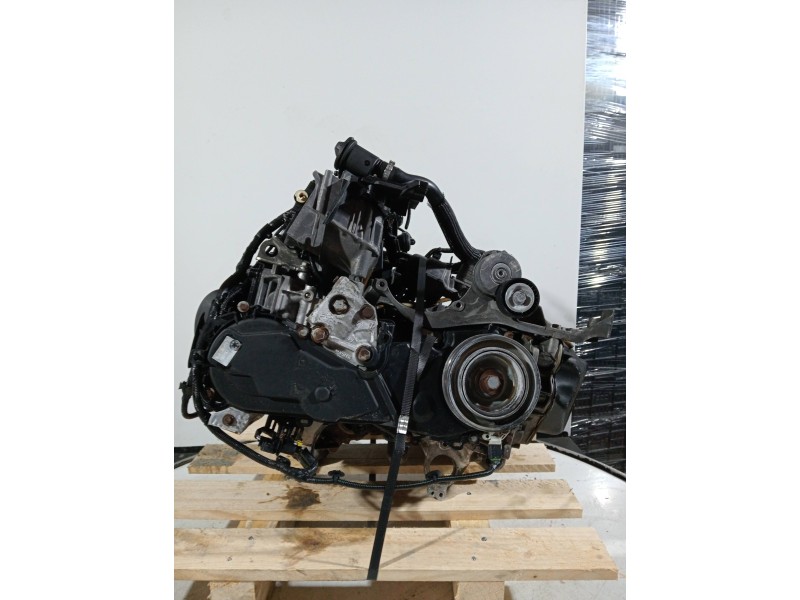Recambio de motor completo para citroen c4 picasso referencia OEM IAM RH02 10DYXT4003171 DELPHY