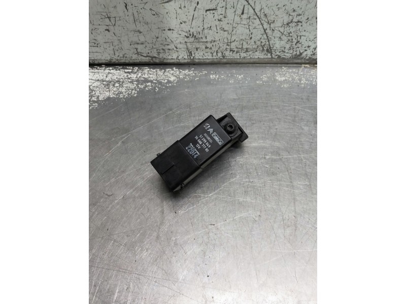 Recambio de caja precalentamiento para volvo v40 referencia OEM IAM 51299049 9666671780 