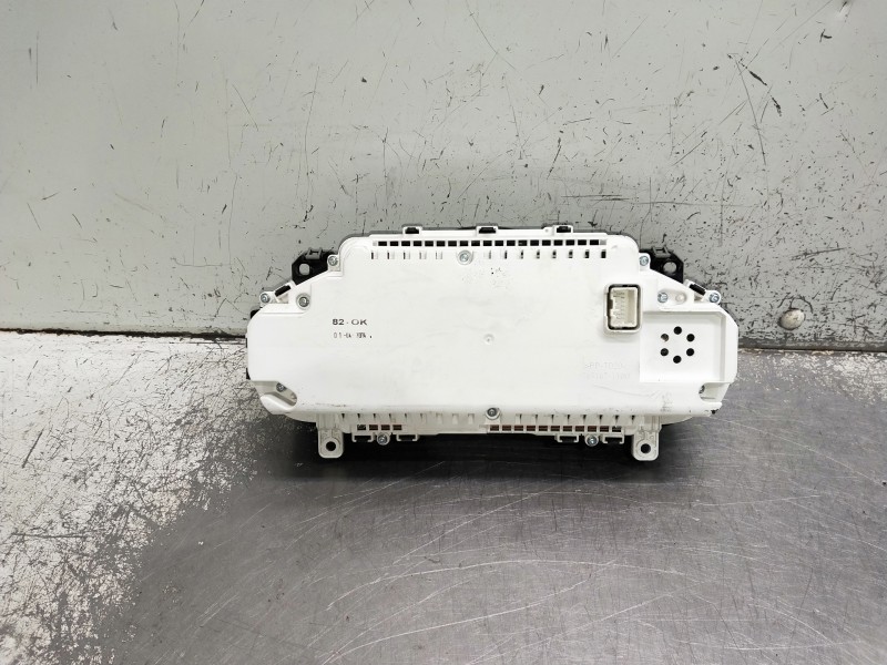 Recambio de cuadro instrumentos para volvo v40 referencia OEM IAM T0417979 P 31412271 DIGITAL