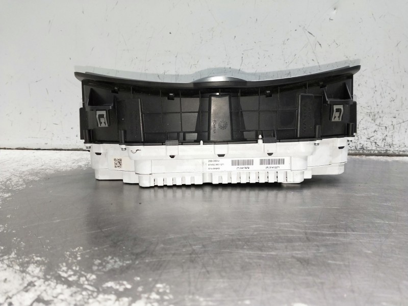 Recambio de cuadro instrumentos para volvo v40 referencia OEM IAM T0417979 P 31412271 DIGITAL