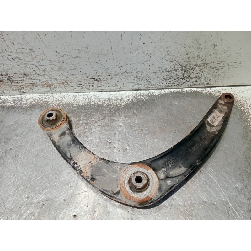 Recambio de brazo suspension inferior delantero izquierdo para citroen c4 picasso referencia OEM IAM 566793  