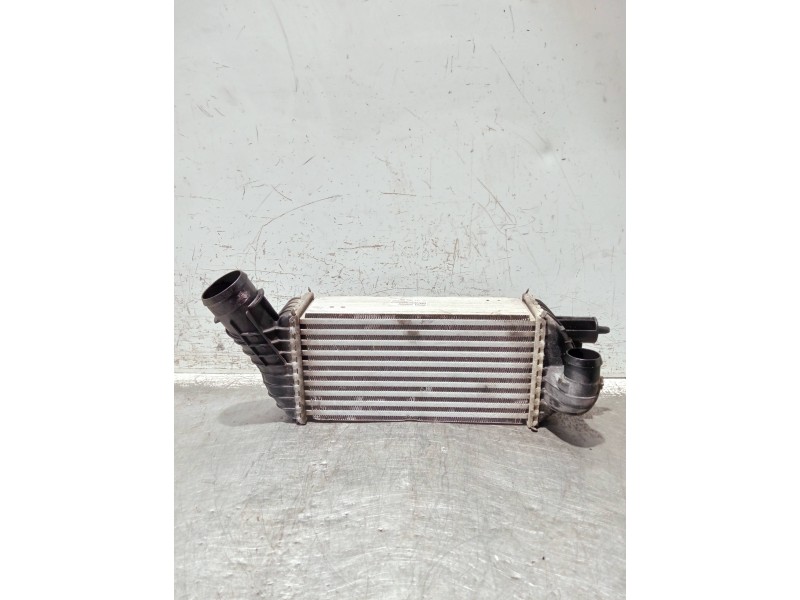 Recambio de intercooler para citroen c4 picasso referencia OEM IAM 9674720580 W9084002 