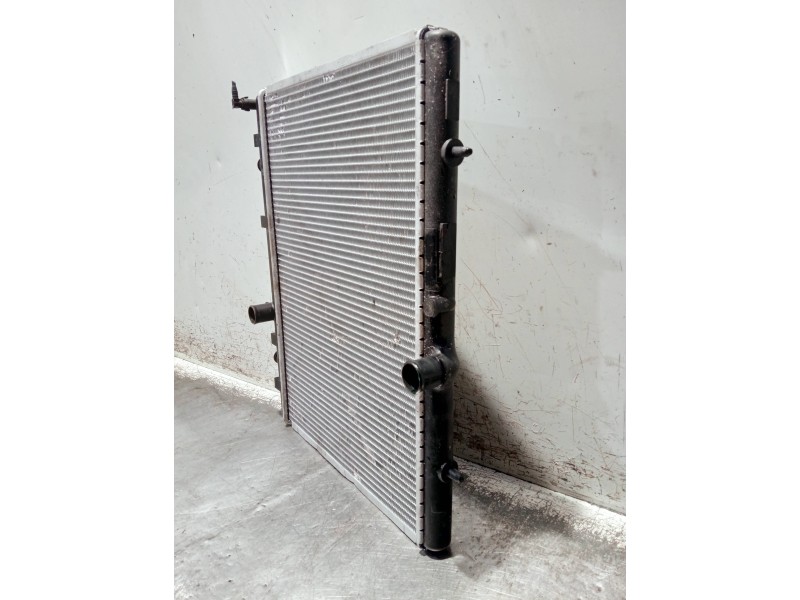 Recambio de radiador agua para citroen c4 picasso referencia OEM IAM 2002112  