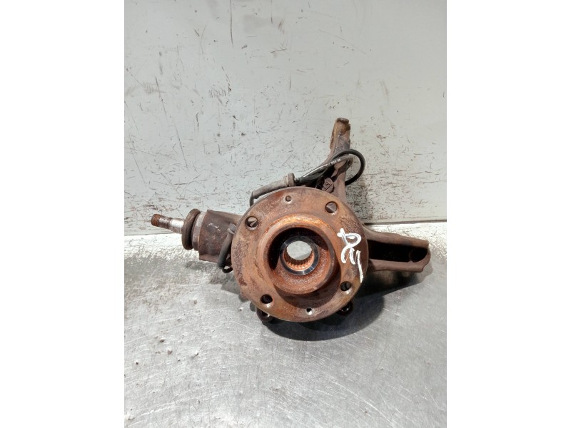 Recambio de mangueta delantera derecha para citroen c4 picasso referencia OEM IAM   