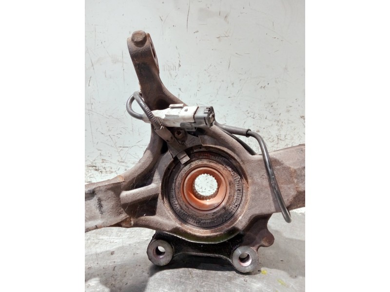 Recambio de mangueta delantera derecha para citroen c4 picasso referencia OEM IAM   