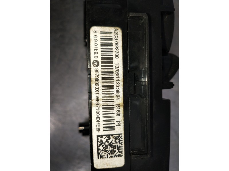 Recambio de mando calefaccion / aire acondicionado para peugeot 5008 referencia OEM IAM 96738323XT A2C37822700 